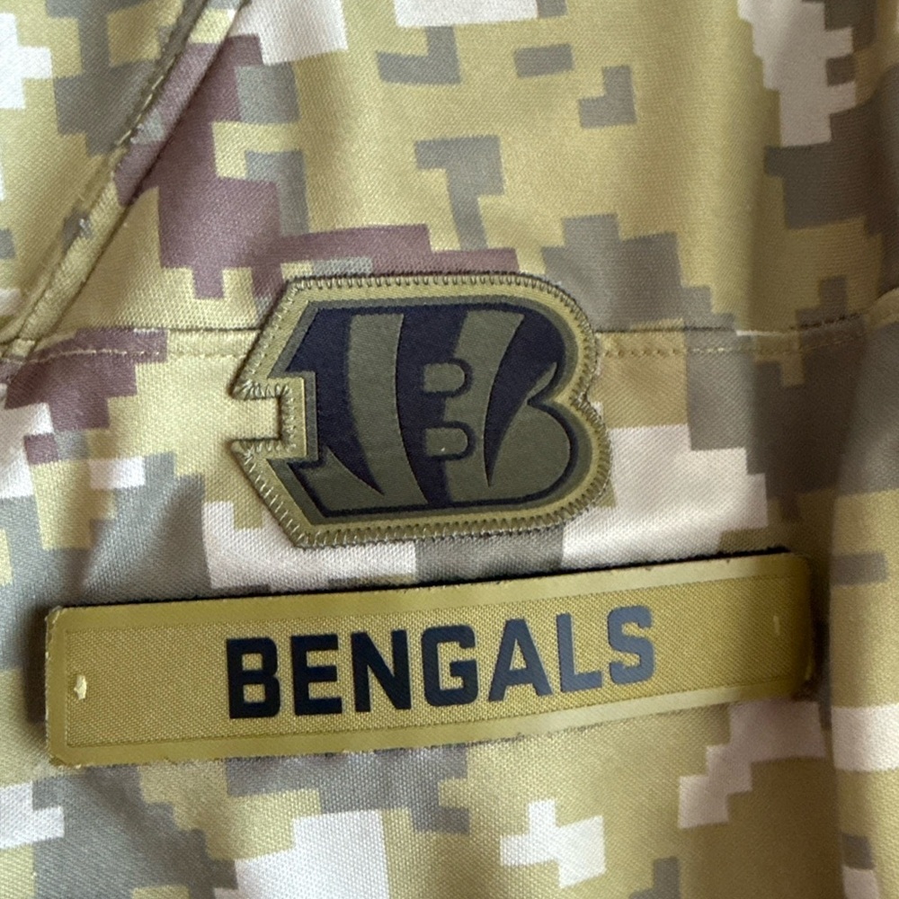 Men’s NIKE A.J. Green #18 Cincinnati Bengals SALUTE TO SERVICE Jersey Sz XL RARE - Picture 6 of 7